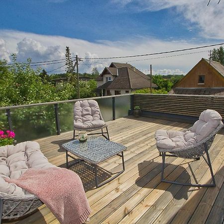 Apartment With Private Garden And Large Balcony Пярну Экстерьер фото